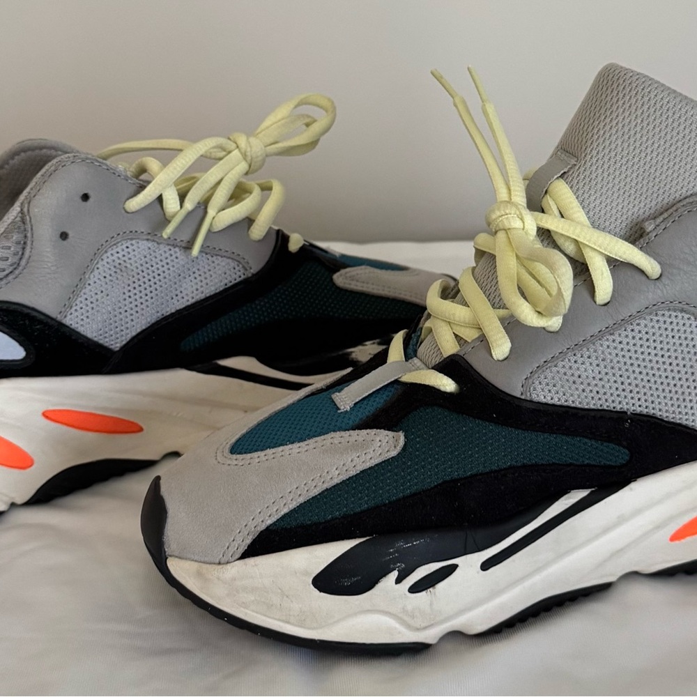 Adidas Yeezy Boost 700 Waverunner Size 8.5
